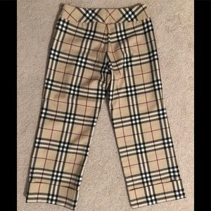 Girl’s Burberry capris